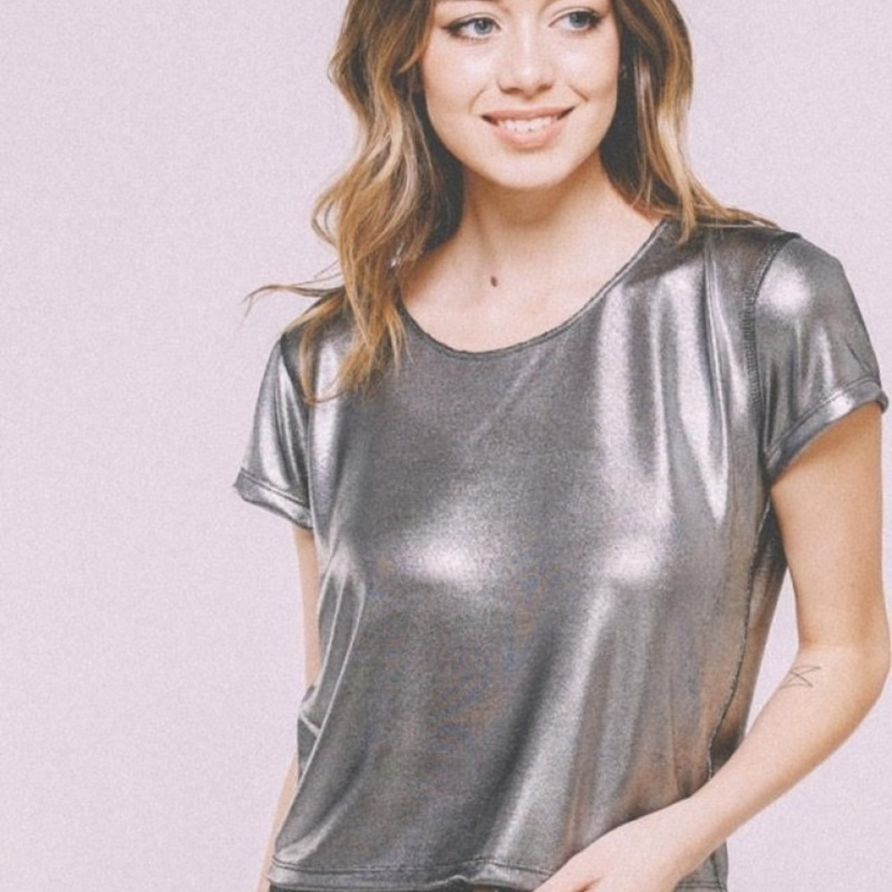 Crewneck Short Sleeve Top